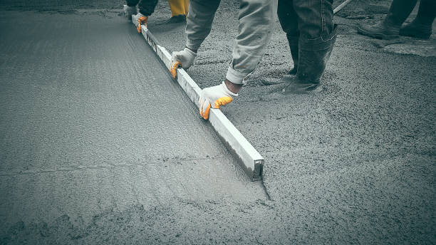 Best Best Concrete Contractor  in Mino, CA